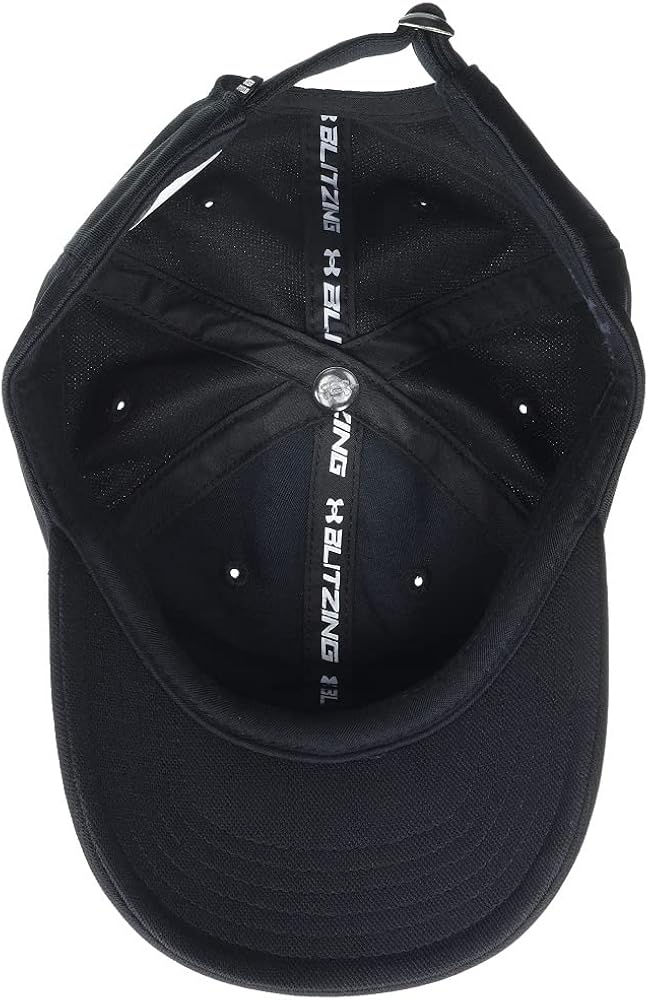 Under Armour Boys' Blitzing Adjustable Hat