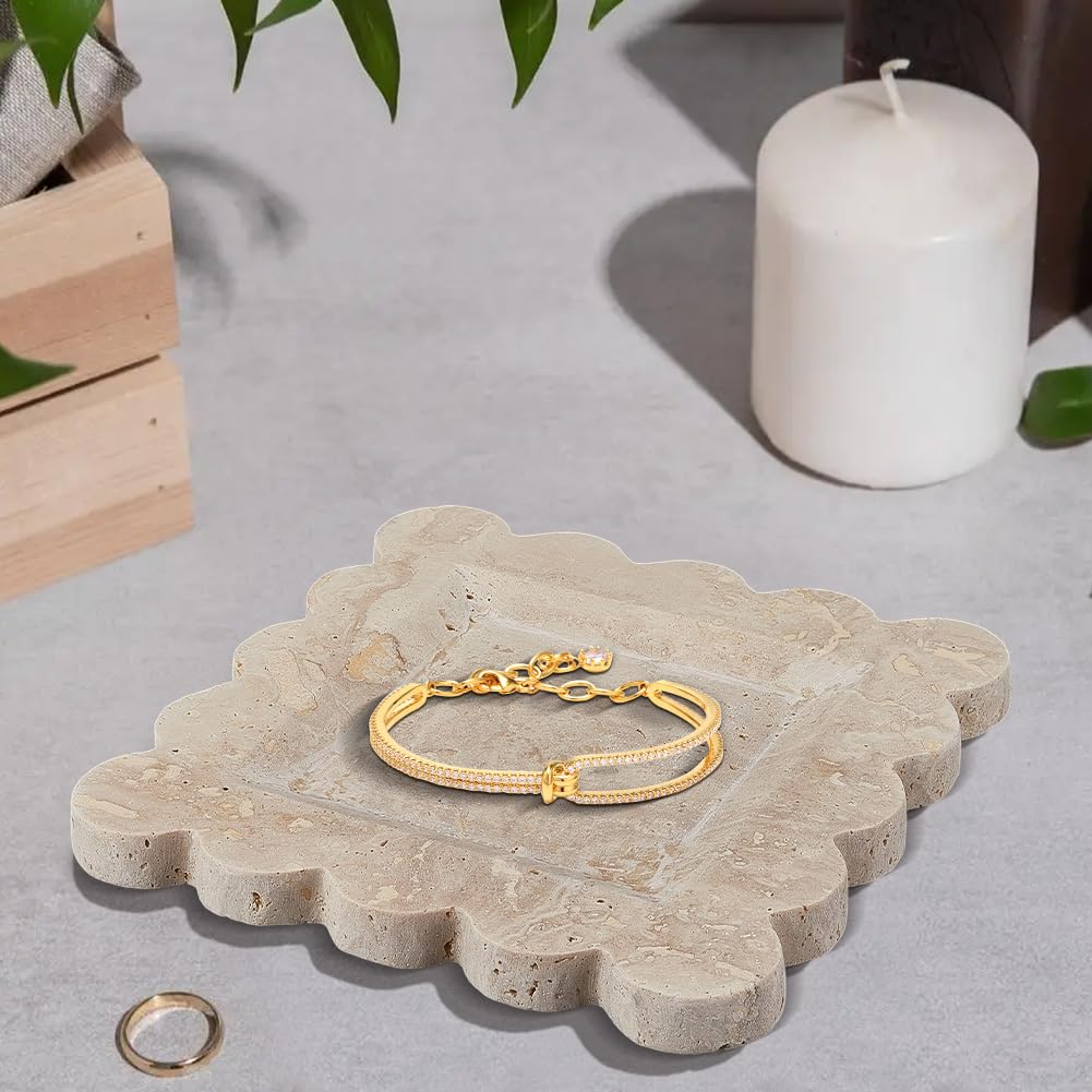 CREATCABIN Bandeja Decorativa de Travertino Bandeja de Mármol para Joyas Bandeja Cuadrada Beige para Tocador de Baño Soporte para Platos de Cocina Borde Festoneado de Almacenamiento 20.3x20.3x1.75cm