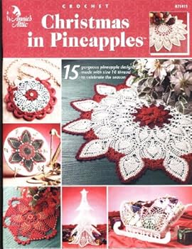 Paperback Christmas in Pineapples Book