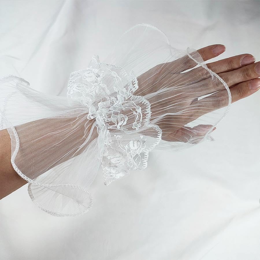 ホワイトレースの付け袖⑩