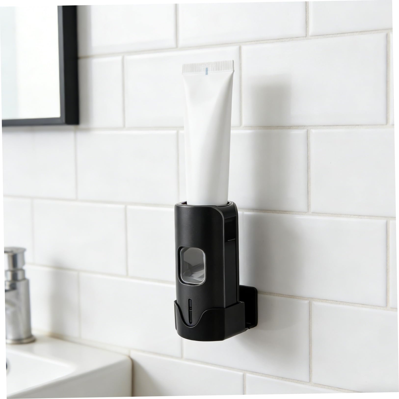 BESTOYARD Dispenser Dentifricio Automatico Nero in Plastica con 2 Scomparti per Spazzolini, Dosaggio Preciso e Drenaggio Acqua, Porta Spazzolini da Parete per Bagno e Hotel