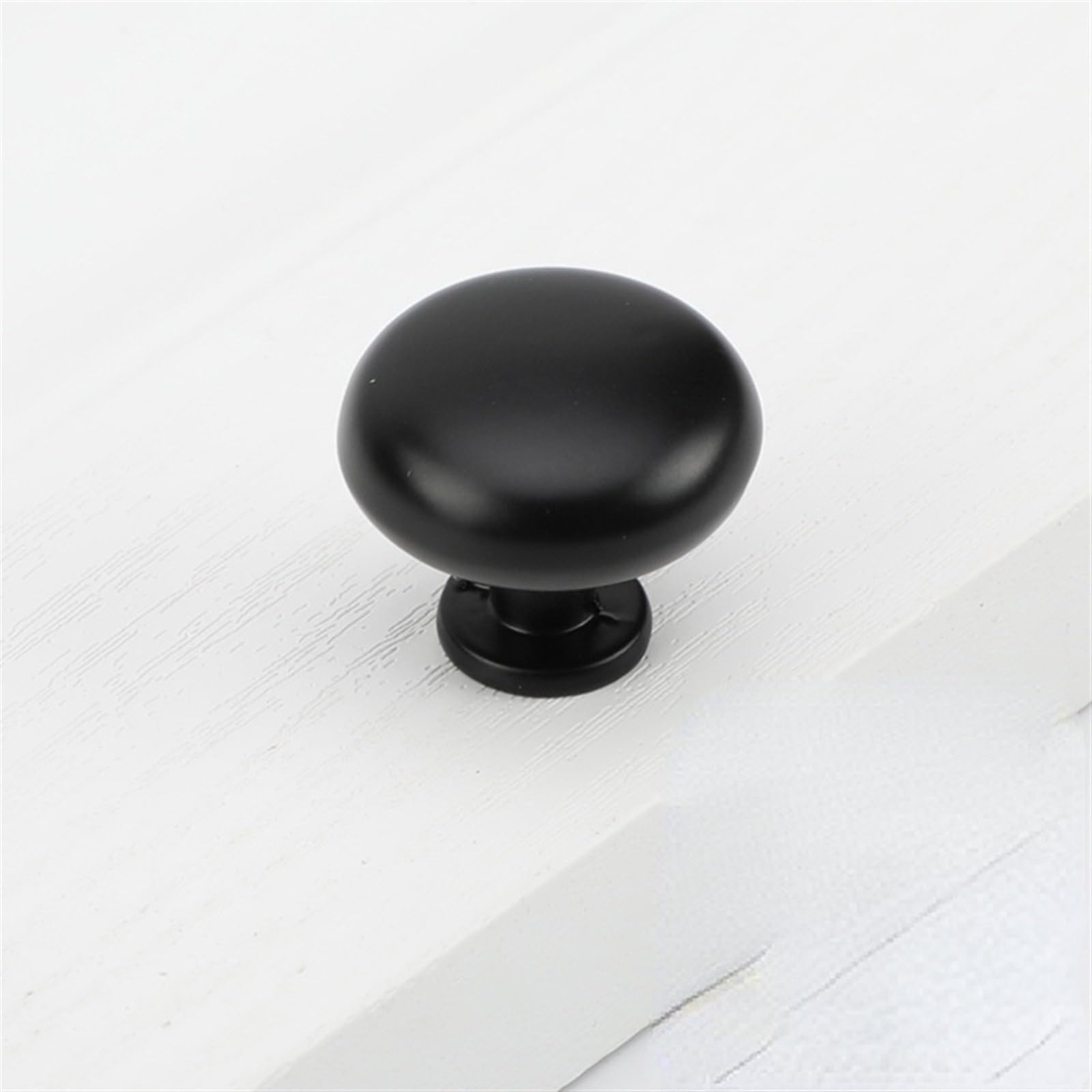 Poignée de porte d'armoire ergonomique bouton noir et or pour placard