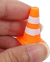 Vista 9 de 30 piezas de conos de tráfico mini, conos mini de 1 pulgada naranja pequeños para señalización de bloqueo de carretera en construcción, juguetes