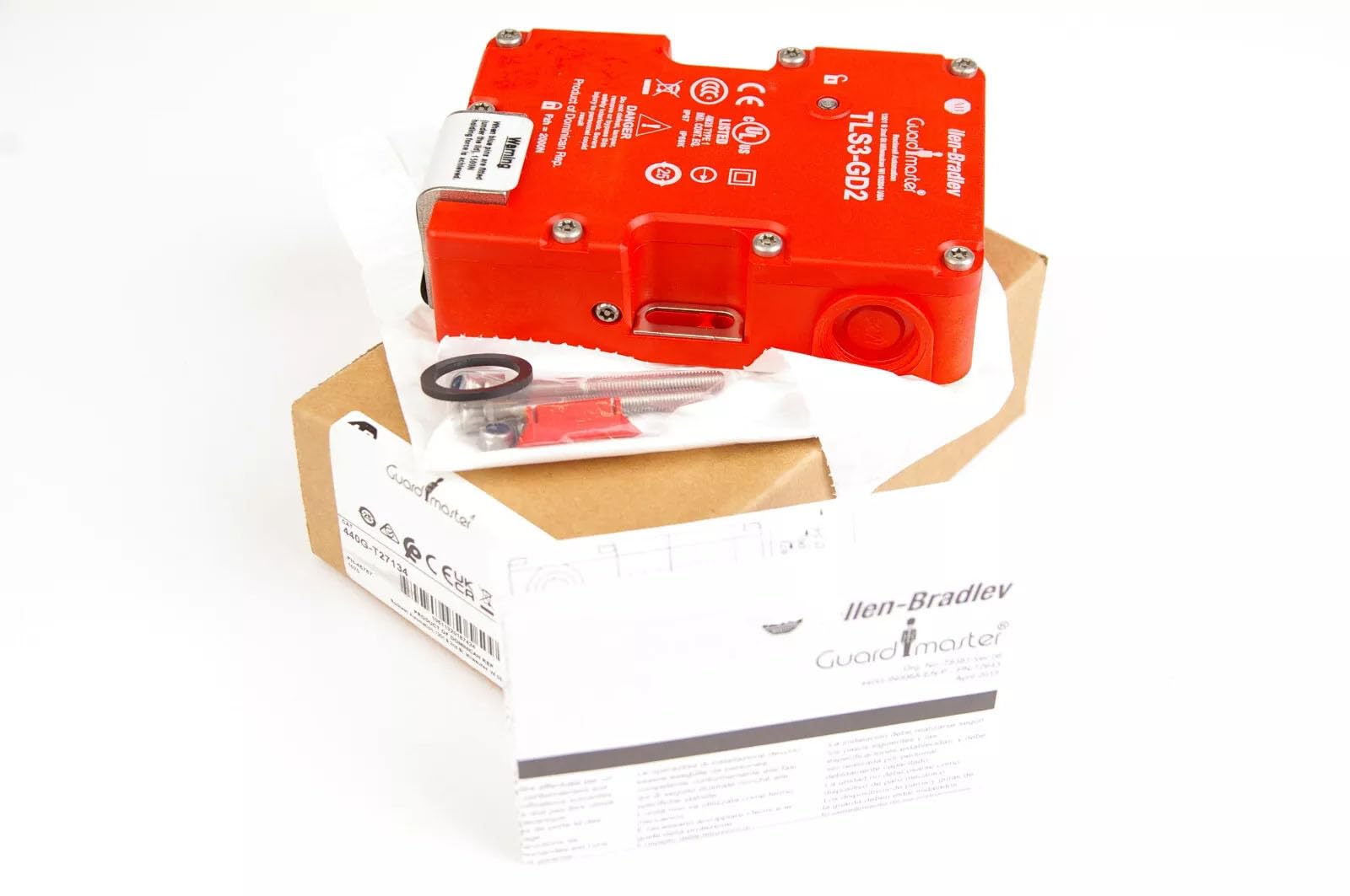 440G-T27134 TLS3-GD2 Safety Switch : Amazon.ca: Tools & Home