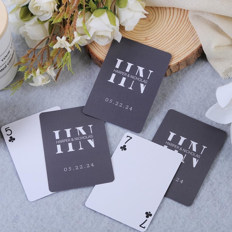 Baraja de Poker Personalizada con Iniciales en Caja