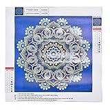 Puede coser mosaicos artesanales en la pared para decorar la sala de estar, el dormitorio y el pasillo.
