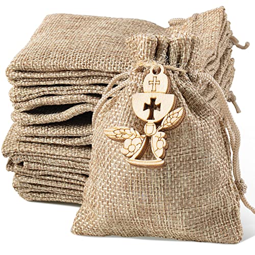 Gudotra Lot de 24 sacs à dragées, pour communion, confirmation, baptême, naissance, mariage, 10 x 8 cm, avec 24 pendentifs en Tau en bois et 10 m ficelles...