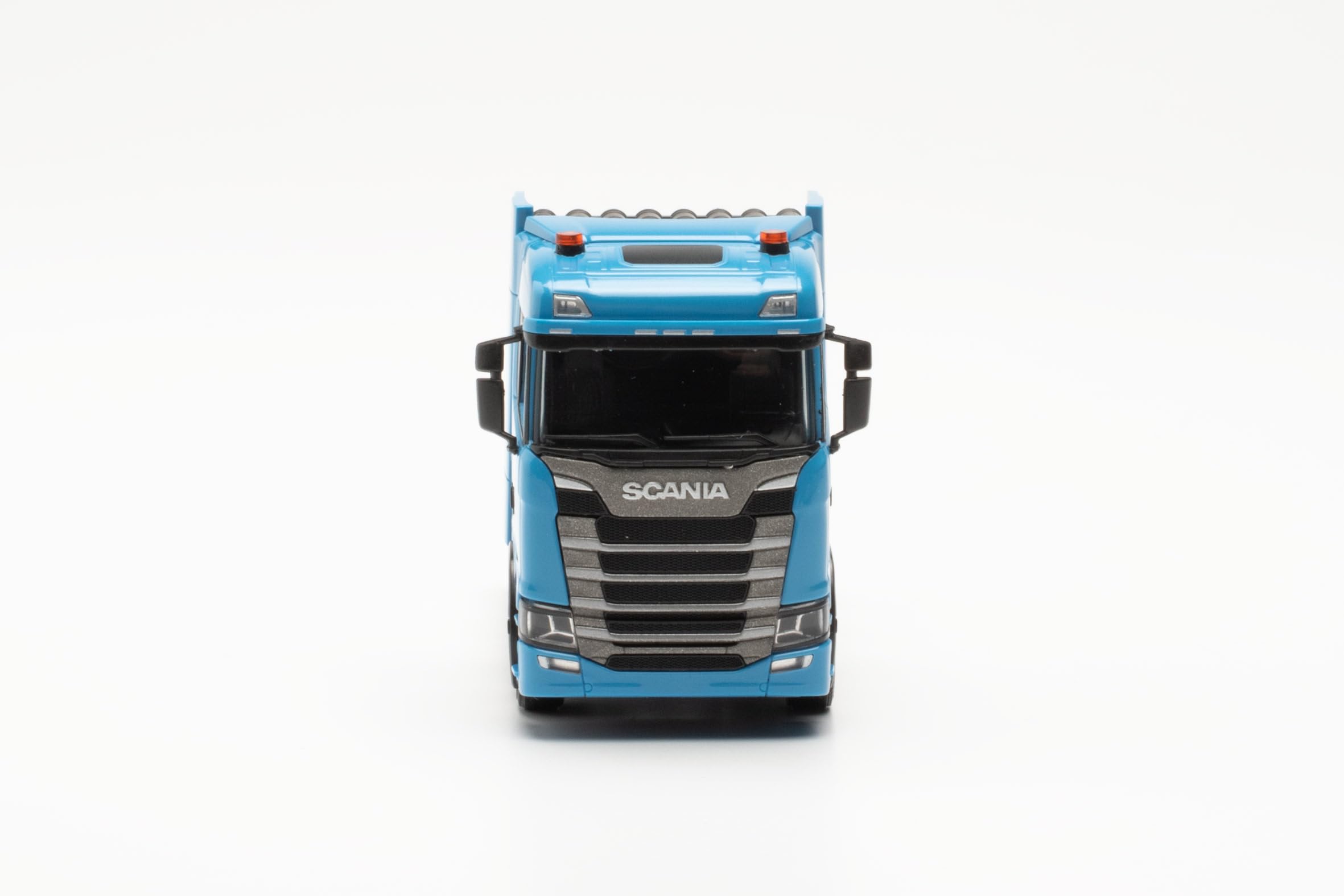 Herpa truck model Scania CS 20 ND heavy-duty tractor unit, on a scale of 1 : 87, plastic miniature, made in Germany - Image 4