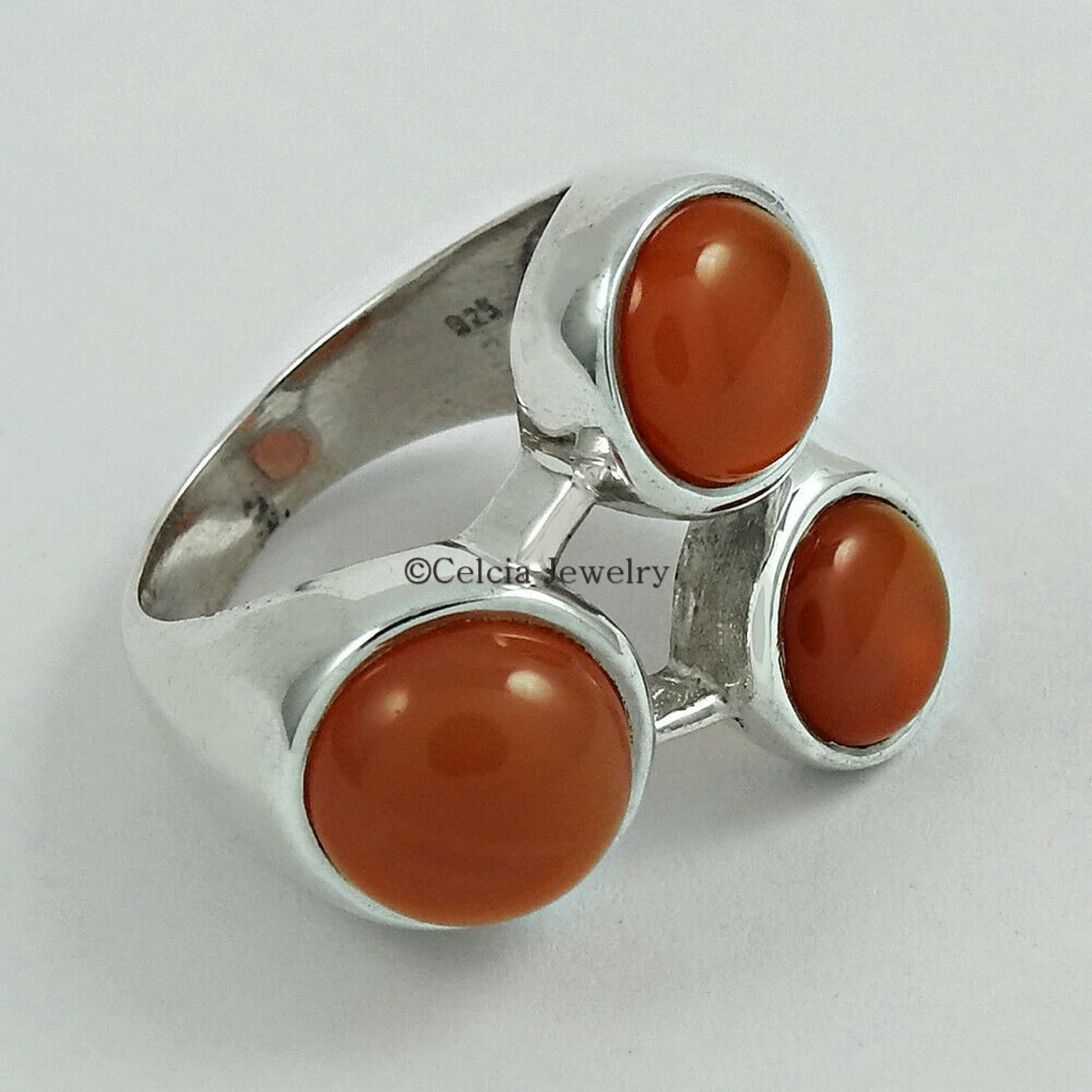 Anello impilabile fatto a mano in corniola genuina, anello rotondo multipietra, anello nuziale, anello antico elegante, anello fantasia, anello Boho, anello esclusivo per regali metafisici (corniola)
