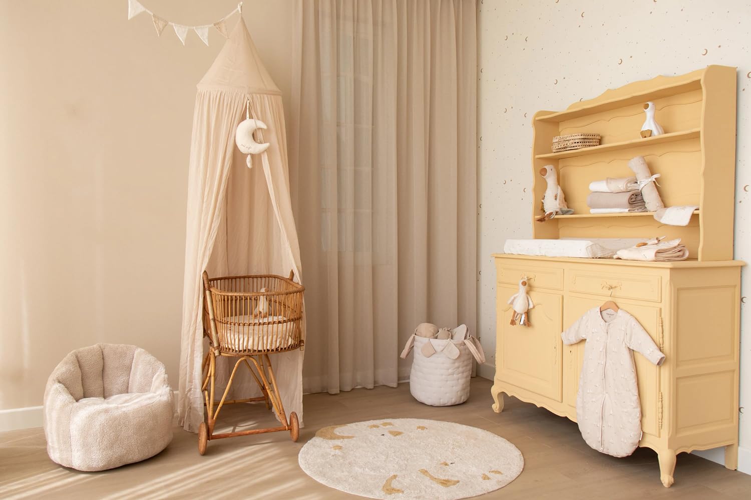 Little Dutch Baldachin Betthimmel Moskitonetz - Kinderzimmer Baby Kinder Himmelbett Vorhang für Babybett Kinderbett Spielzimmer Schlafzimmer Ankleidezimmer (250 cm) - Pure Soft Beige