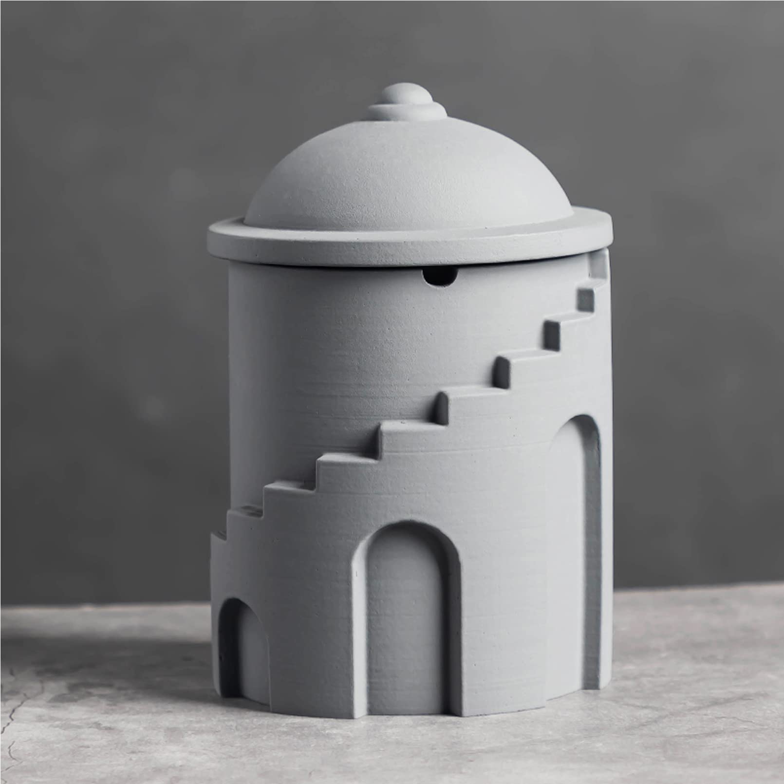 Kfgisd One Color Creative Trash Can-Cartoon Mini Waste Bin With Lid For Office/Concrete/H-13.5Cm. For Home Or Outdoor, Decoration ,Ashtrays(G)