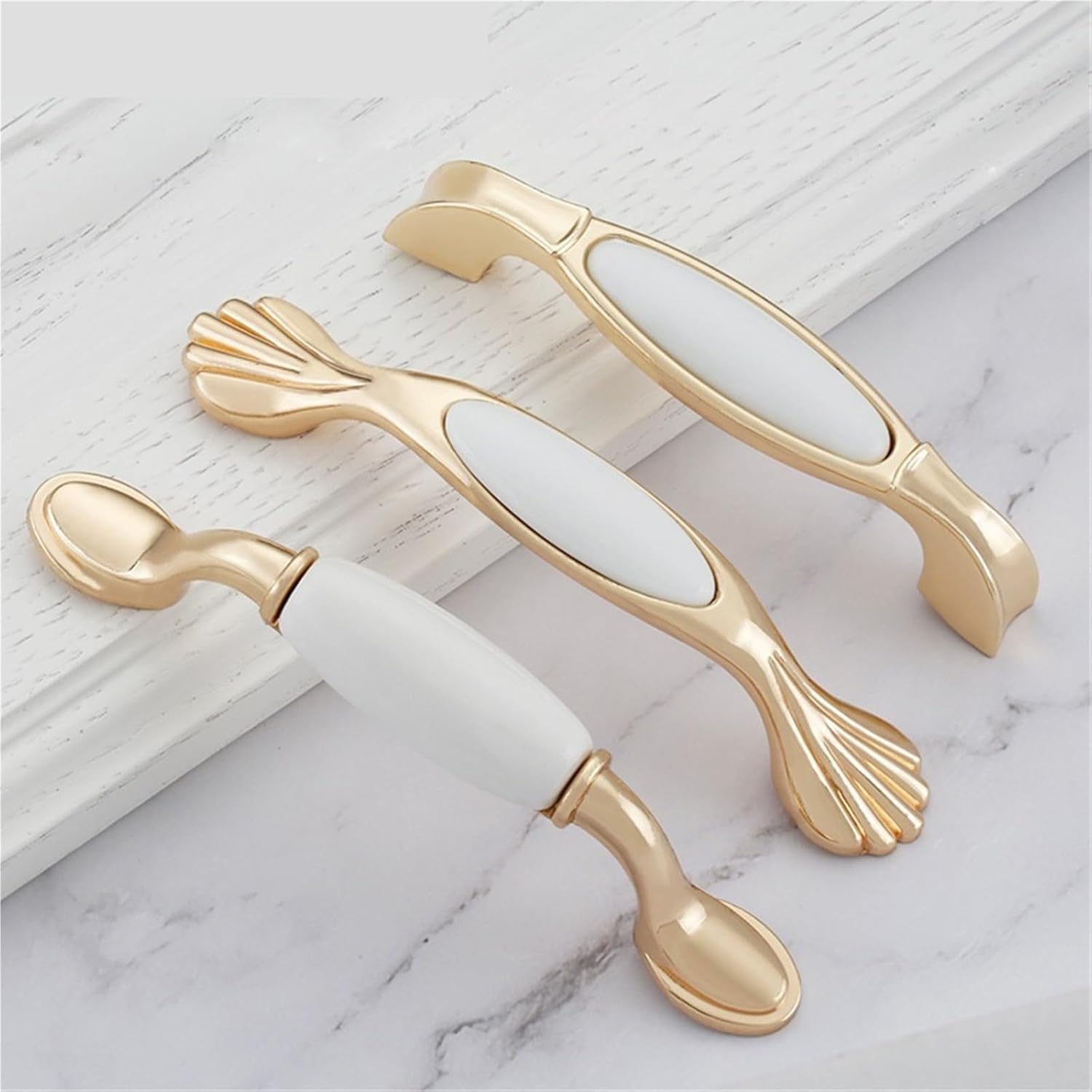 Ceramic Cabinet Handles Golden Kitchen Cupboard Door Handles Drawer Knobs White Furniture Pulls 1Pcs(6107-Single Hole)