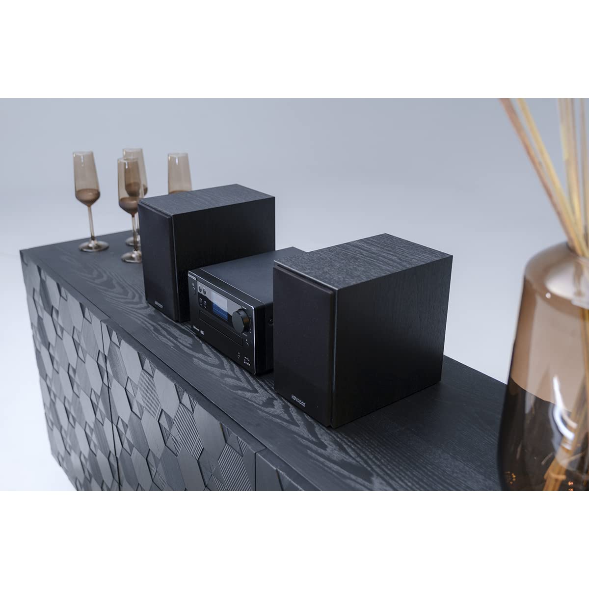 Kenwood M-725DAB-B - Stereo Micro HiFi-System mit DAB+, CD, USB, Bluetooth, 2 x 25 Watt RMS und TFT-Display; Midnight Black