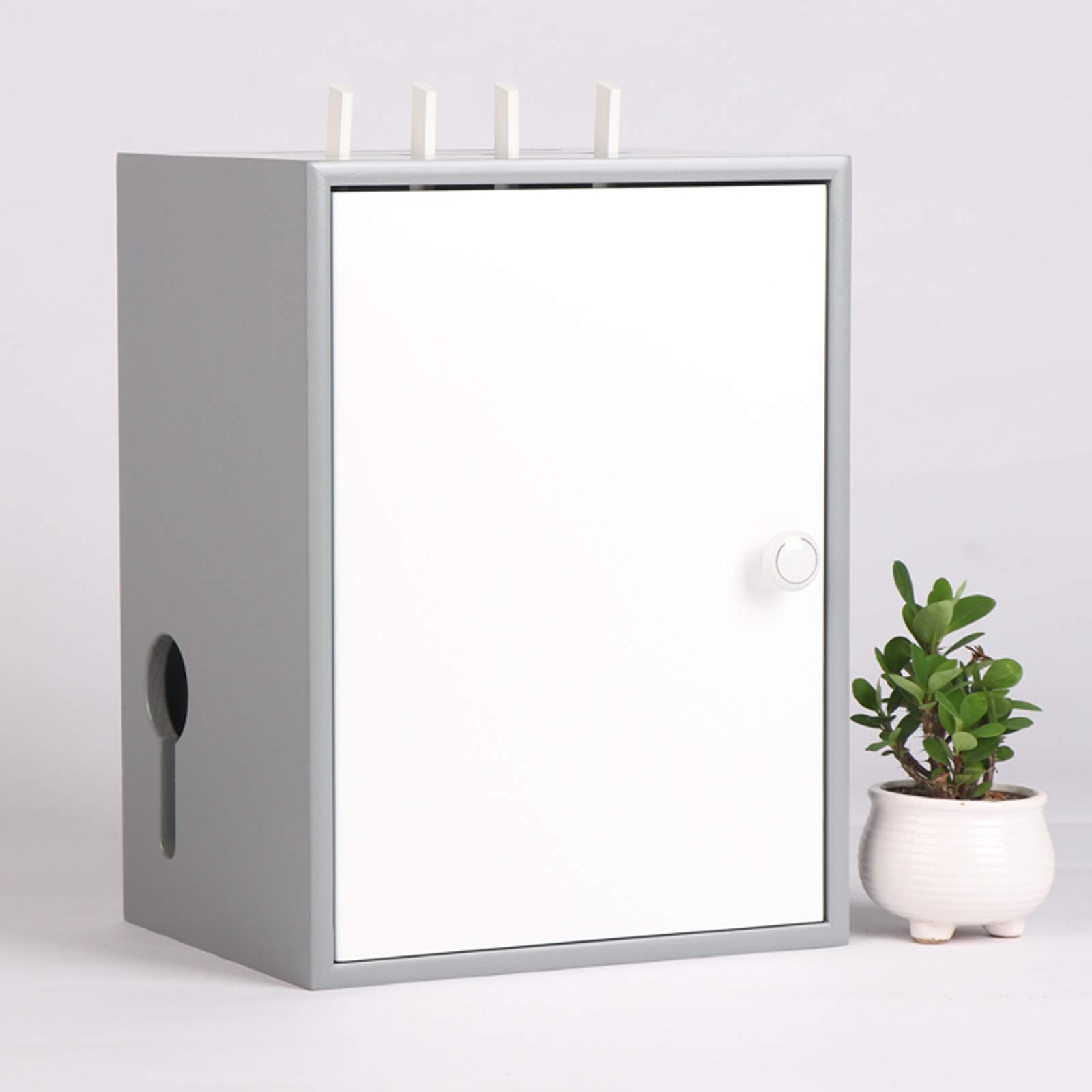 Boîte de rangement WiFi : finis les câbles visibles du routeur