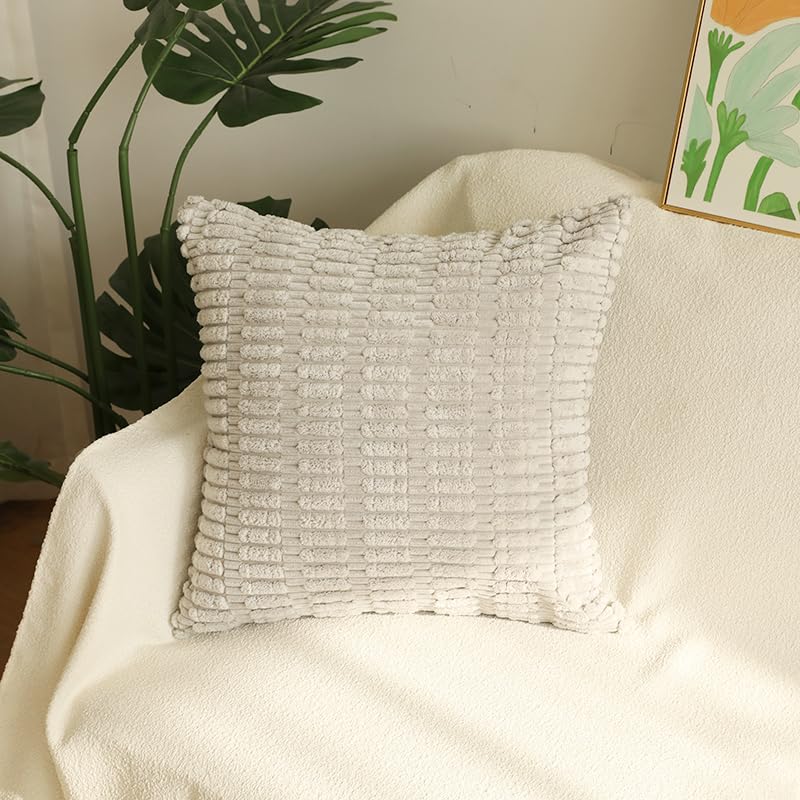 YRCBEHFU クッションカバー 2枚セット フェイクウール 柔らかい スタイル クッションケース 寝室用 ソファ用（ベージュ、40 x 40cm）