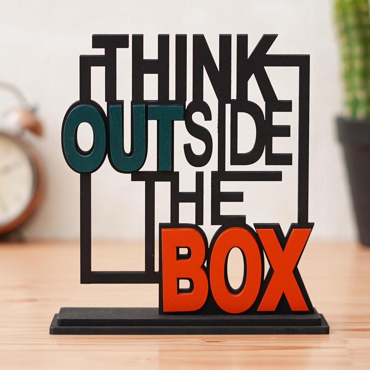 Décoration bois Think Outside The Box pour bureau et bibliothèque