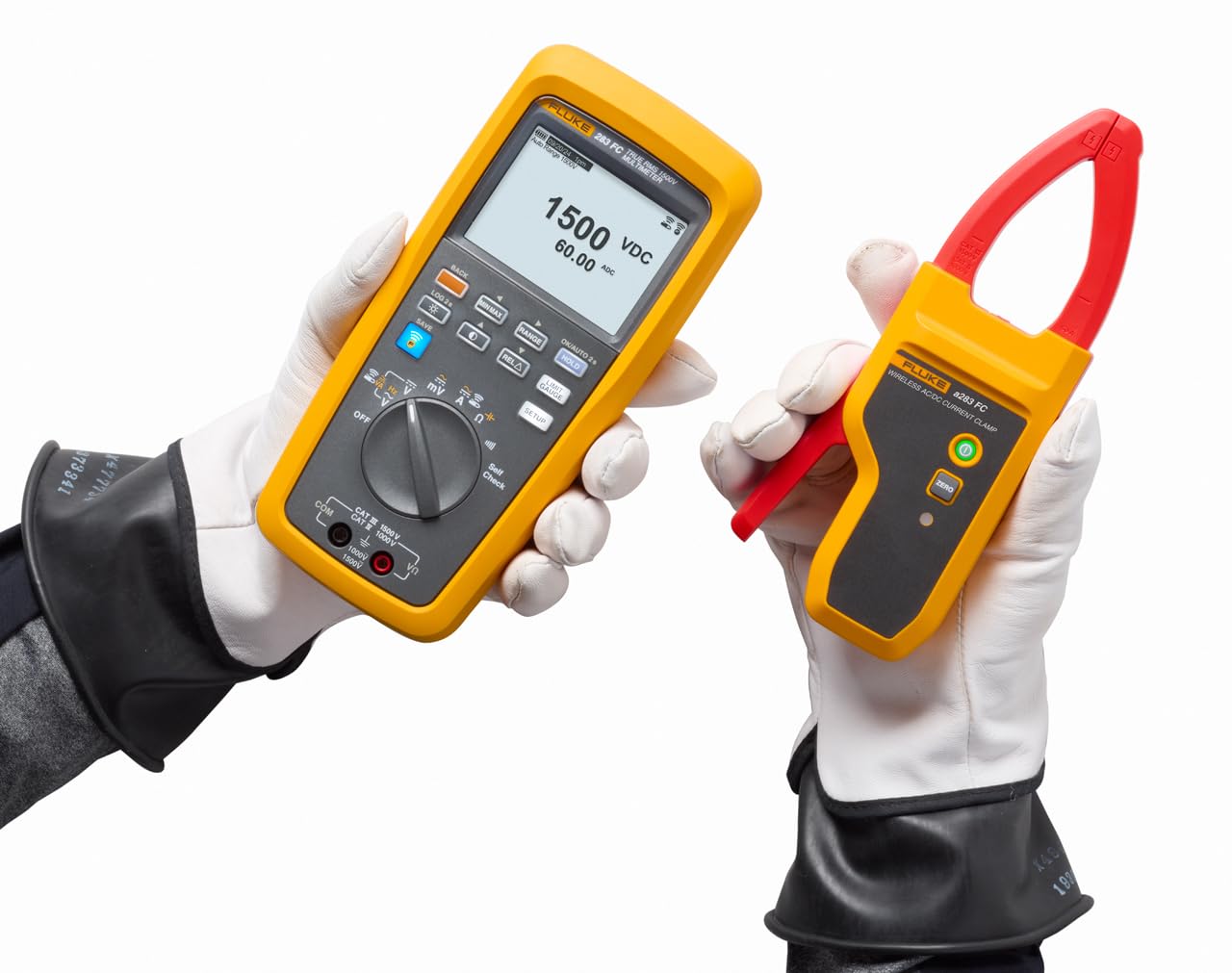 Multímetro digital Fluke 283 FC/PV para aplicaciones solares con pinza amperimétrica inalámbrica