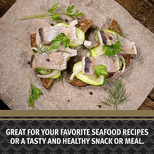 Brunswick Golden Smoked Herring Fillets, 3.25 oz Can - 18g Protein per Serving - Gluten Free, Keto Friendly - Great for Pasta & Seafood Recipes - Thumbnail 3