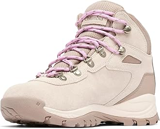 ColumbiaWomen's Newton Ridge Plus Mid Rise Trekking and Hiking Boots