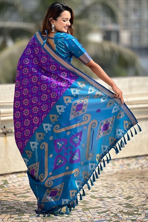Women's Kanjivaram Patola Soft Pure Silk Sarees With Unstitched Blouse Piece