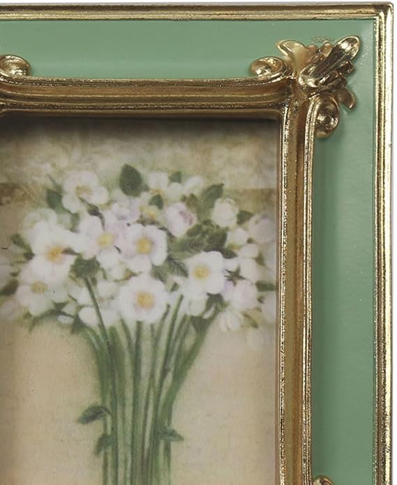 WINPLUS+ Vintage Picture frame 2.5x3.5, Luxury Antique Green Photo Frame With Golden Embossed Flower Furnishing, Retro Style Decor, Wall and Tabletop Display, Art Gallery (2.5x3.5-Green)