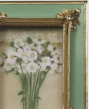 WINPLUS+ Vintage Picture frame 2.5x3.5, Luxury Antique Green Photo Frame With Golden Embossed Flower Furnishing, Retro Style Decor, Wall and Tabletop Display, Art Gallery (2.5x3.5-Green)