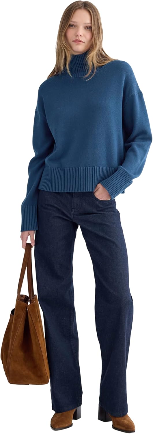 Everlane Womens The Boxy Turtleneck in Everyday Cotton - Image 4