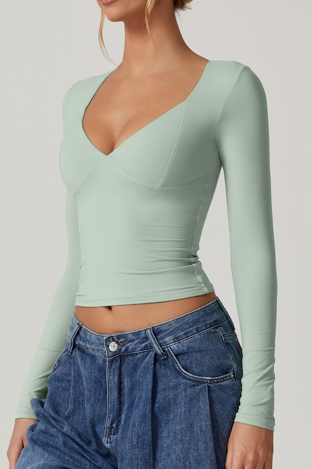 QINSEN Women's Long Sleeve V Neck T Shirts Double Lined Crop Top Seamed Cup Going Out Tops - Image 3