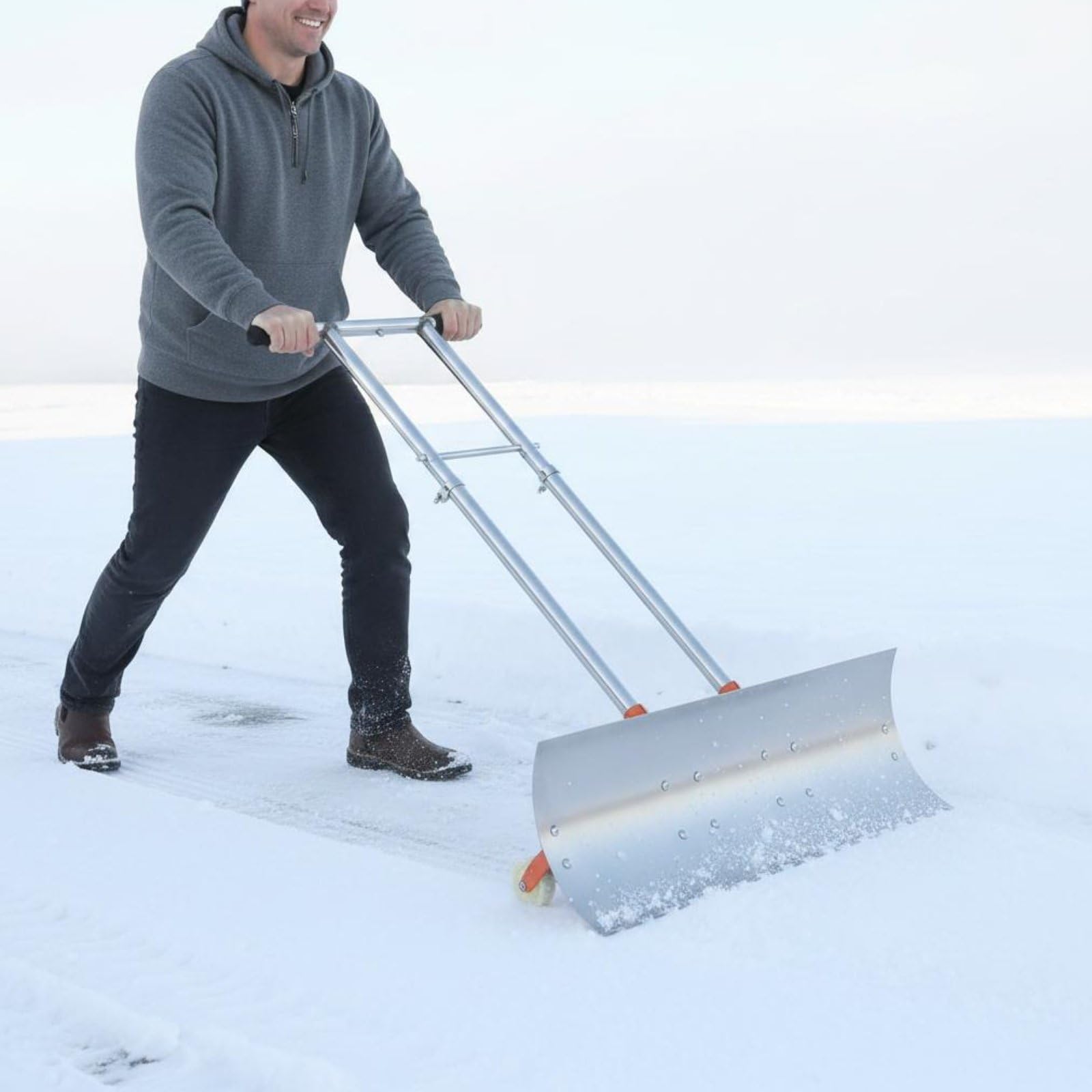 Empujador de Nieve con Ruedas Acero Inoxidable Pala de Nieve con Ruedas Diseño Ergonómico Pala Empuje Multiusos para Invierno, Pala De Nieve con Borde Dentado, 80 Cm, Doble Mango