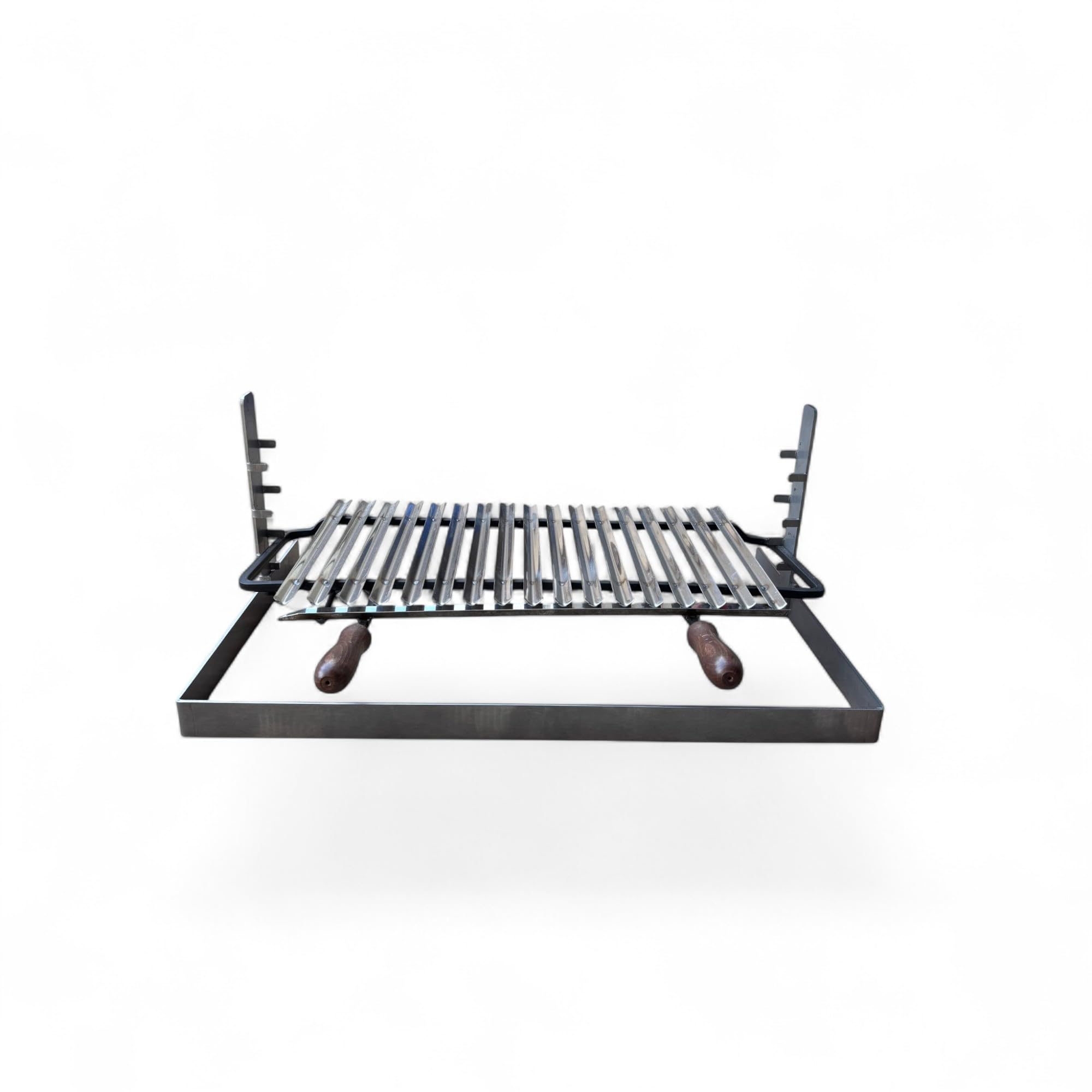 Griglia per Barbecue in Acciaio Inox, Sistema Scolagrassi, Manici in Legno, Base in Ferro Regolabile su 3 Altezze 70x45cm, Superficie di Cottura 54cm