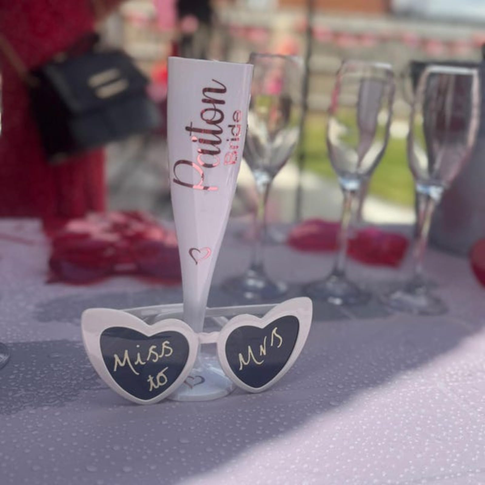 Flute da champagne bianche personalizzate, con nomi diversi, regalo per damigella d'onore, addio al nubilato, bomboniere per ospiti (6 pezzi)