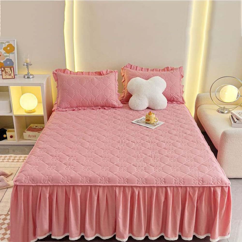 Jupe de lit enveloppante pour sublimer votre chambre parentale