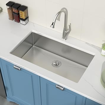 Undermount Kitchen Sink 33x19 Inch Deep Single Bowl 18 Gauge Stainless Steel Under Counter Kitchen Sinks Basin With R10 Round Corners with Drain Strainer