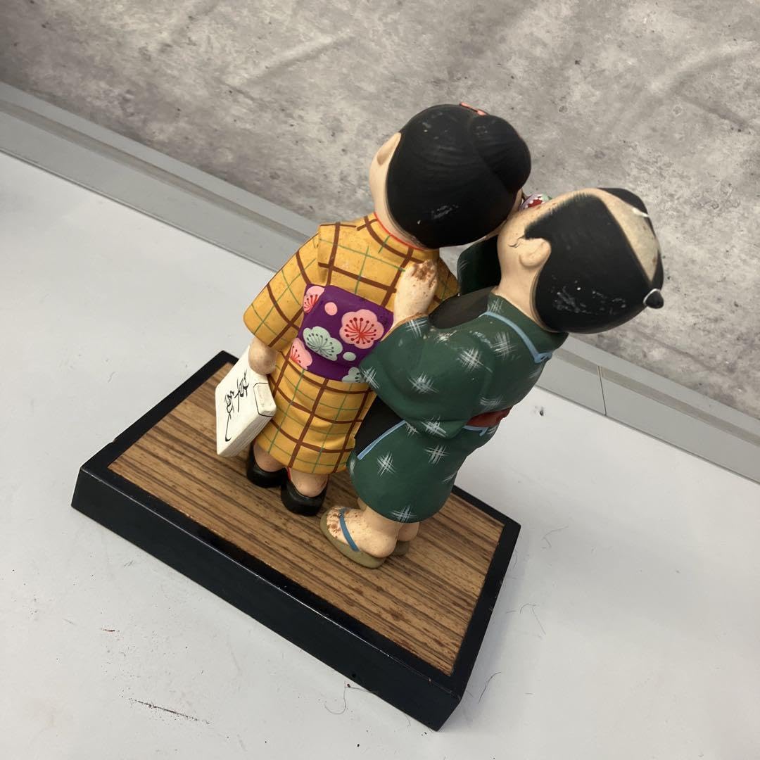 Amazon.co.jp: レトロ 博多人形 伝統工芸品 陶器製 丁稚とこいさん