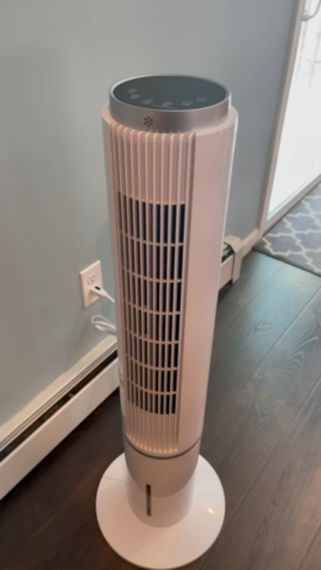 Adding water to the evaporative air cooler