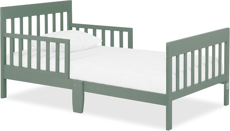 Dream On Me Finn Toddler Bed, GREENGUARD Gold, Pinewood, Meadow Green