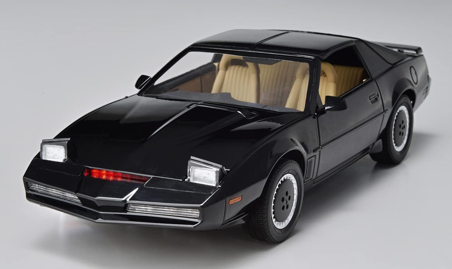 Knight Rider: Knight 2000 K.I.T.T. (Season 1 Ver.) 1:24 Scale Vehicle Model