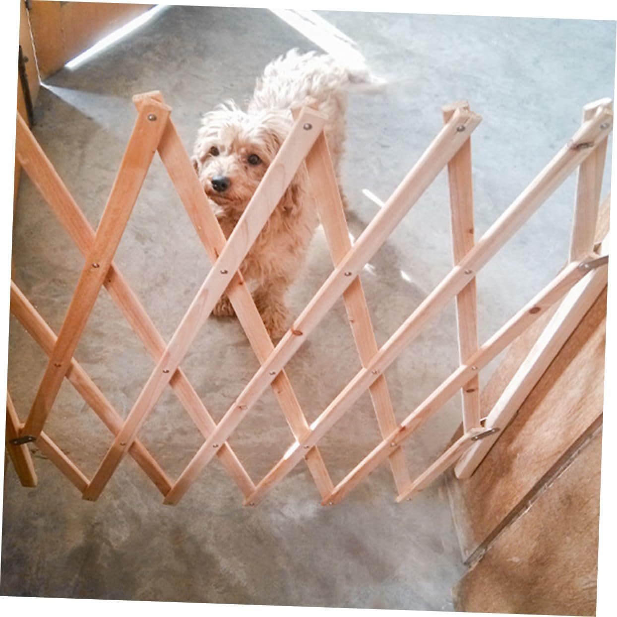 Wooden Dog Gate PET Safety Barrier Adjustable Dog Door Enclosure for Indoor Use Wear-Resistant Fits Doorways and Hallways