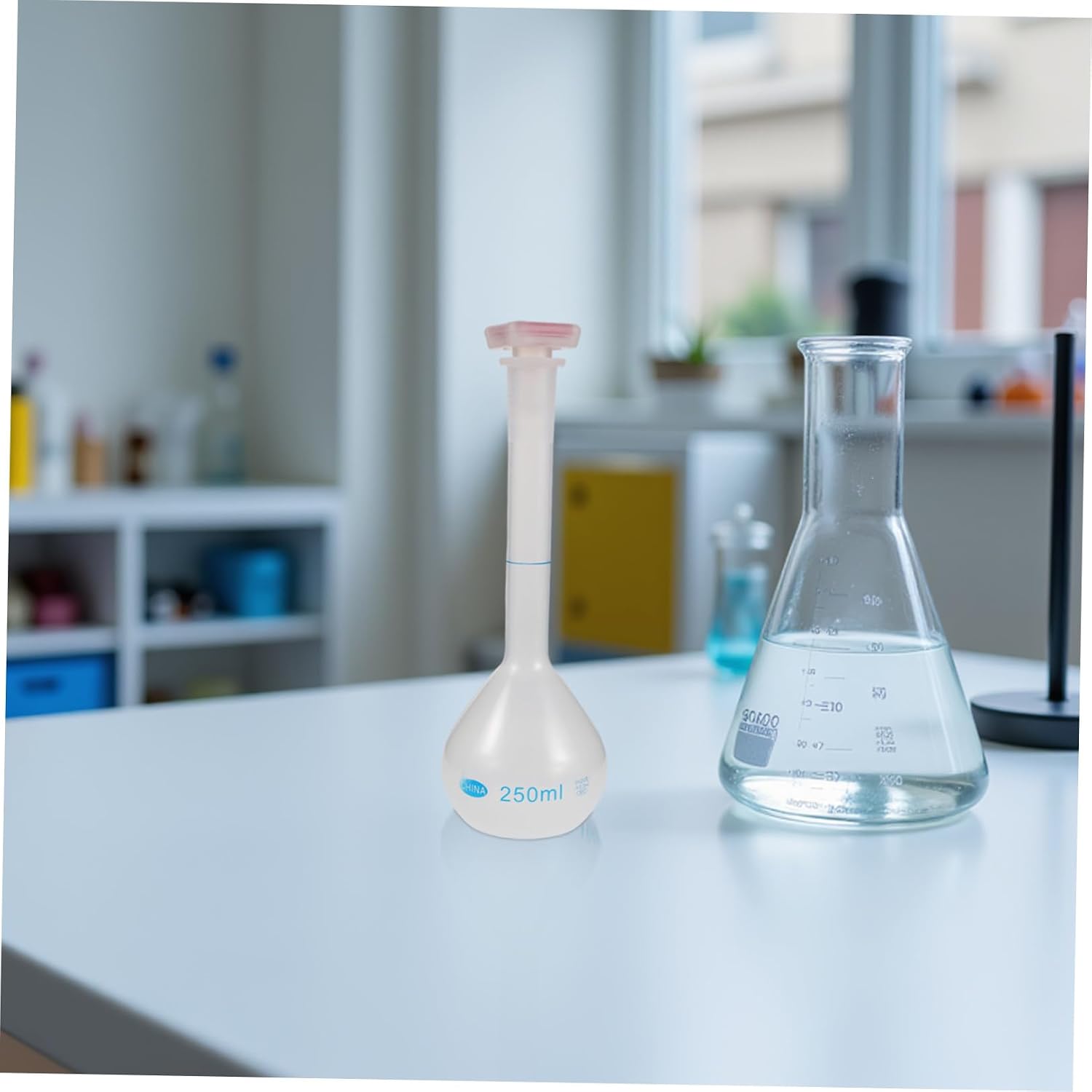 250ml Volumetric Flask with Stopper Narrow Neck Lab Measuring Bottle for Science Lab Equipment and Chemistry Experiments 4pcs Pack