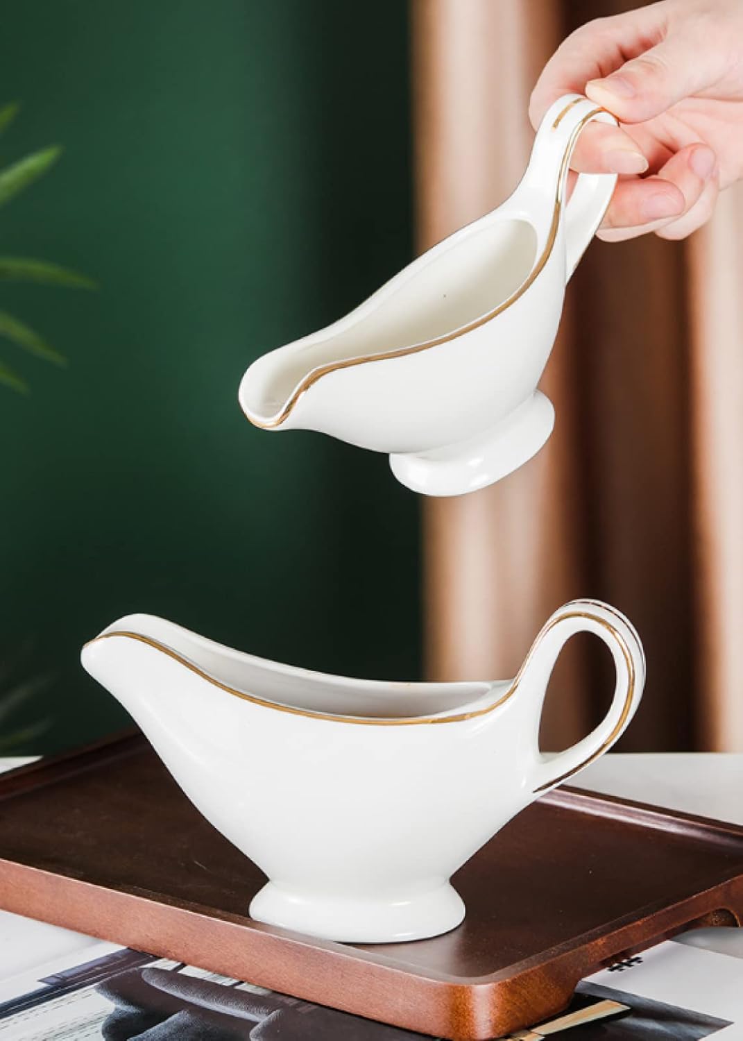 Sauce Jug Ceramic Gravy Boat, Retro Ceramic Gravy Boat Jug Ceramic Gravy Boat Ceramic Creamer Ketchup Black Pepper Sauce Seasoning Rack White Sauce Jug,150ml