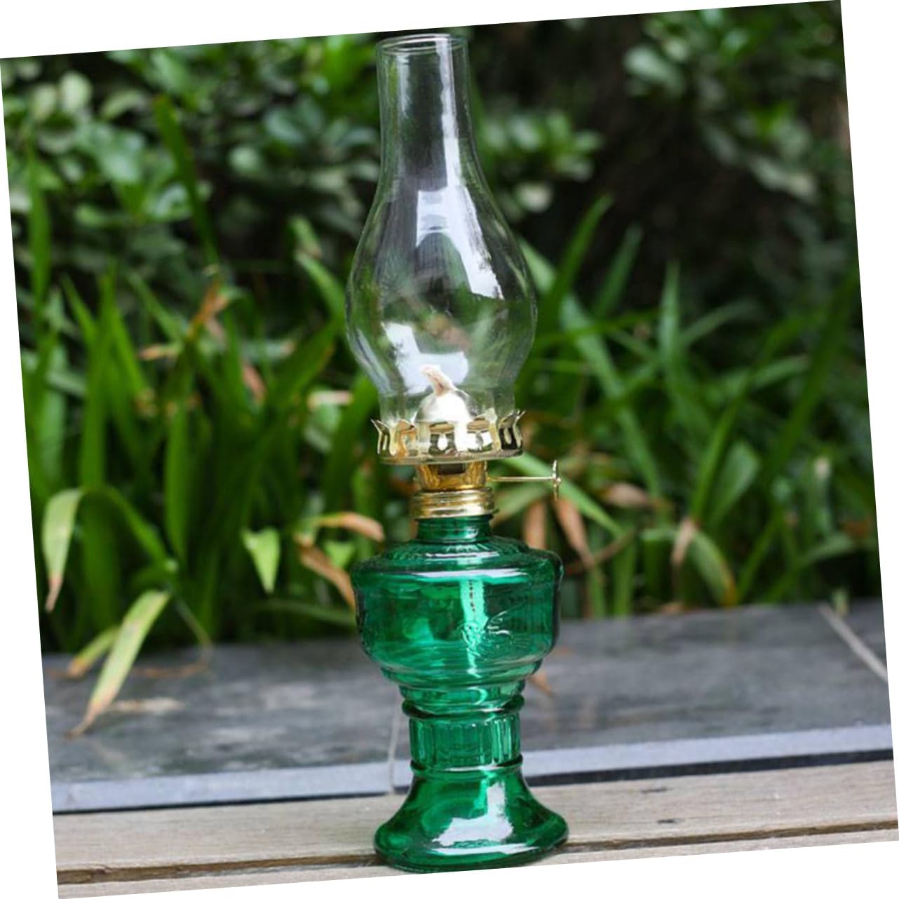 Chamber Lamp Oil Vintage Kerosene Lantern Outdoor Lamp Rustic Decorative Camping Oil Lantern