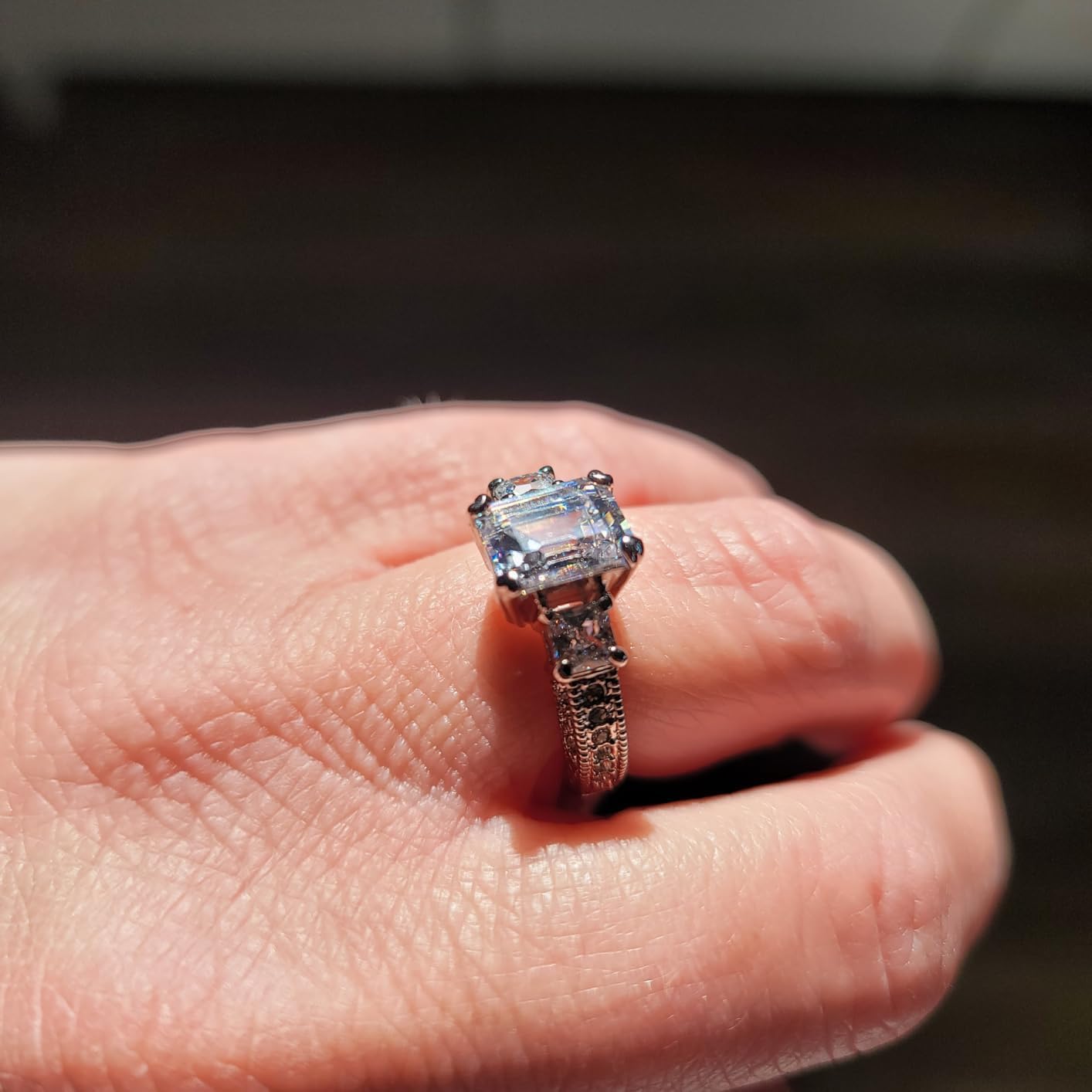 FAIRY COUPLE 2.5ct Three-Stone Emerald Cut Engagement Ring for Women, Vintage Art Deco 18K White Gold Plated Simulated Diamond Ring, Travel Replacement Ring R23 - Image 4