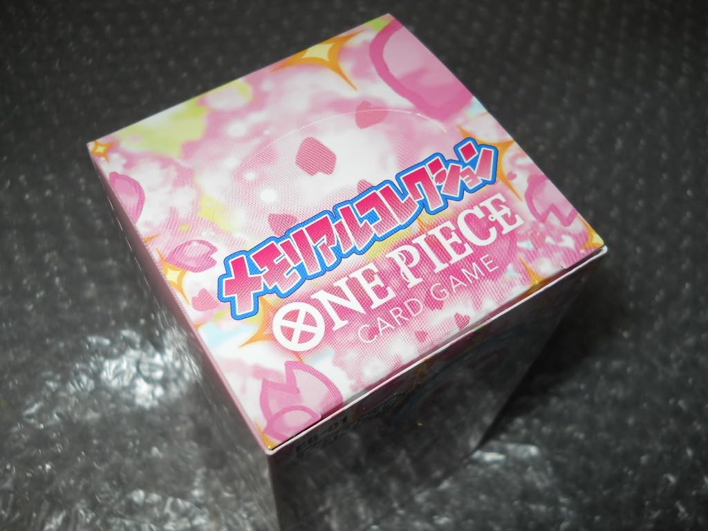 エクストラブースター　メモリアルコレクション　BOXテープ付き Amazon.co.jp: ワンピースカードゲーム エクストラブースターBOX