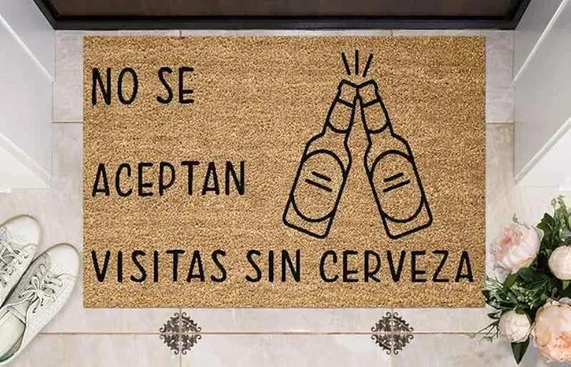 Felpudo Cerveza 'No Se Aceptan Visitas Sin Cerveza' Impermeable 40x60cm
