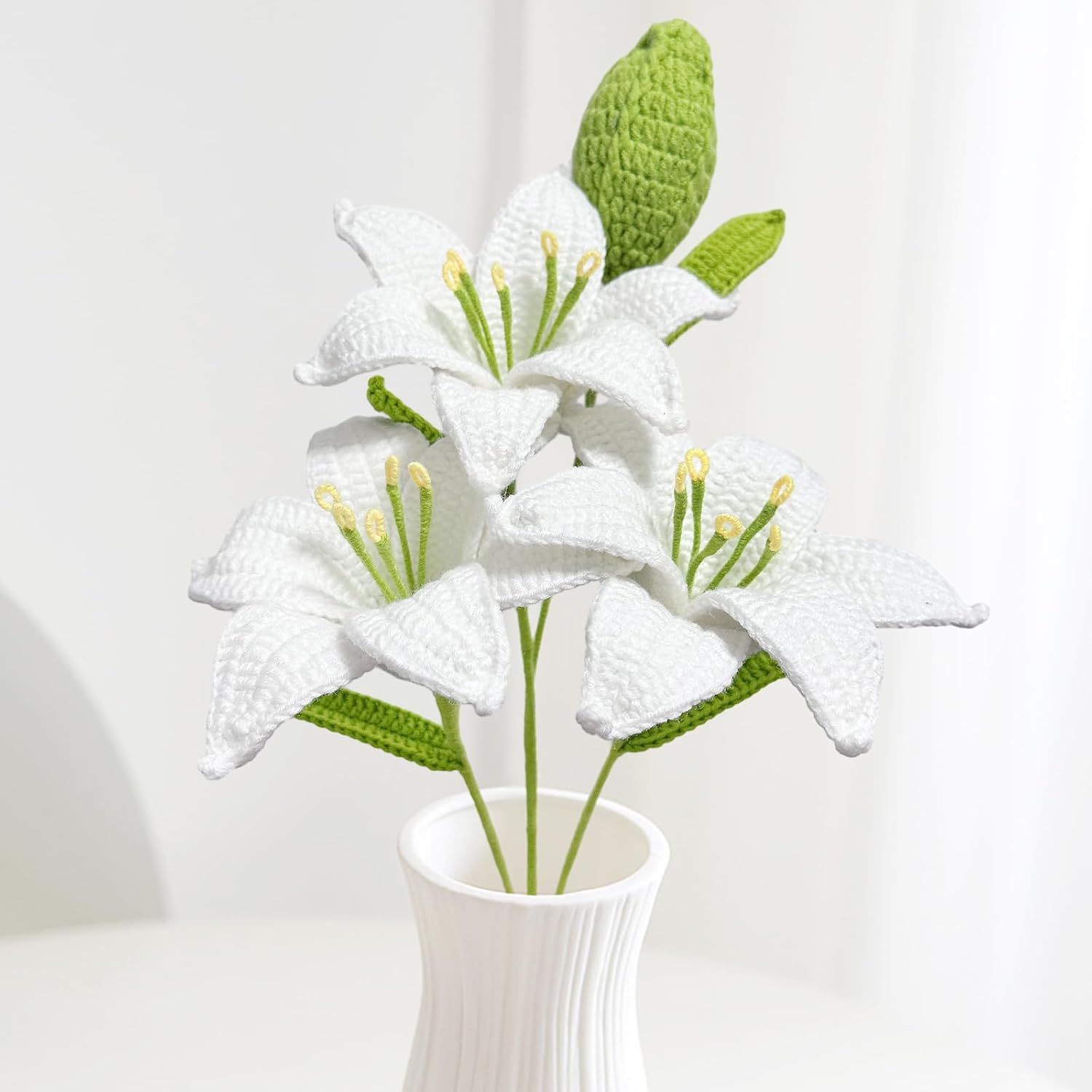 Emivery Crochet Flowers, 3PCS Handmade Crochet Artificial Lily Flowers White Lily Fake Flowers Knitted Bouquet for Home Wedding Decor Flower Gift