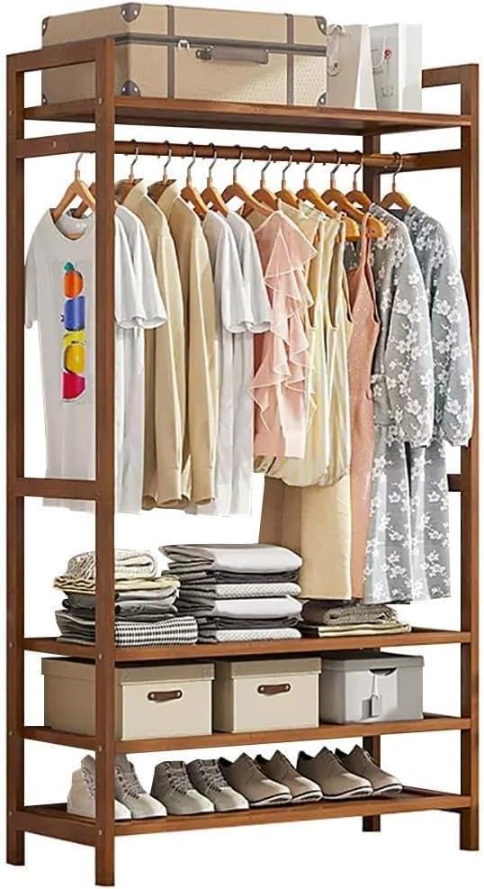 Penderie sur pied en bambou pour organiser un couloir encombré sans armoire