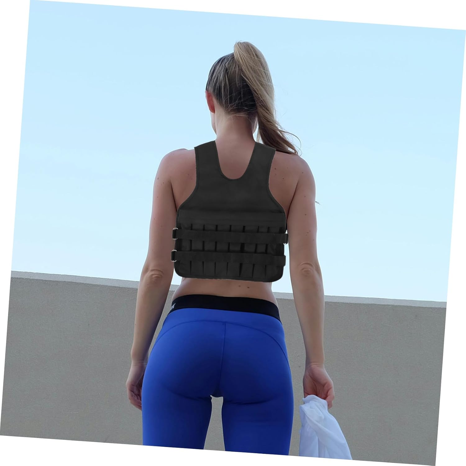 Generic Adjustable Weight Vest for Men Gym Training Bar Running Fitness Vest for Exercise and Endurance Workouts