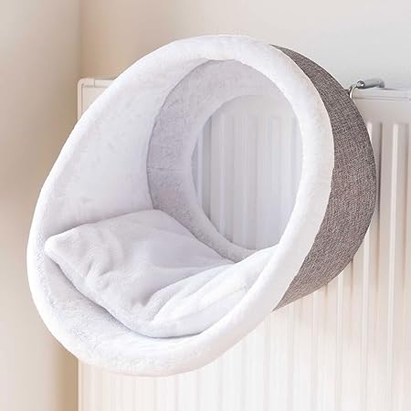 cleo radiator bed