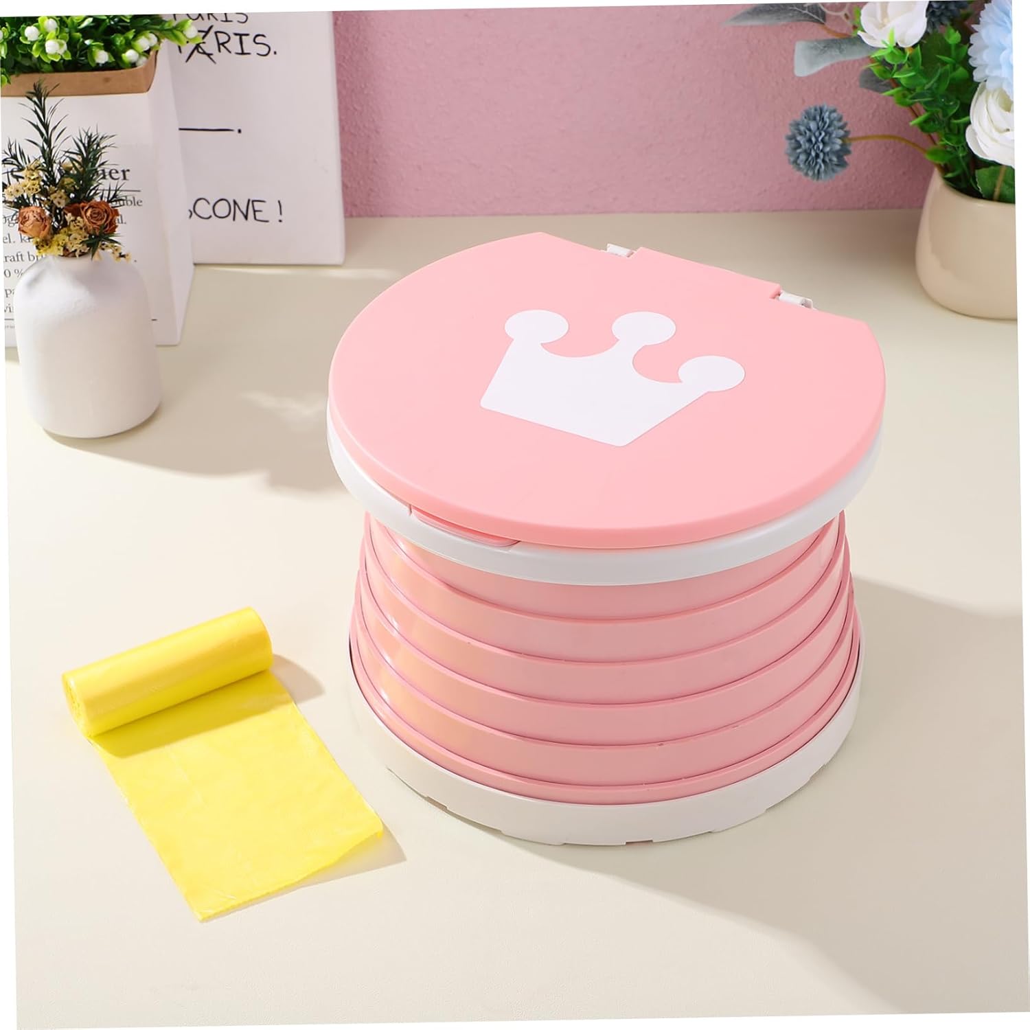 1 Set Portable Potty Seat Foldable Toilet Trainer with Comfortable Backrest for Travel Friendly Design Supports Independence Versatile Use for Indoor and Outdoor Activities