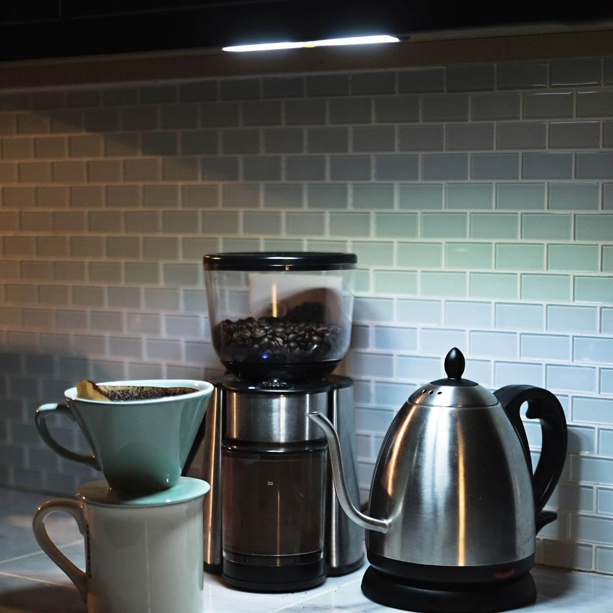LitezAll 200 Lumen Wireless COB LED Light Bar | Magnetic Under Cabinet Lighting | Aerospace Aluminum Portable Closet Light | 3 AAA Batteries Included
